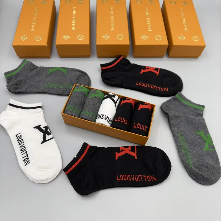 スーパーコピー ルイヴィトン 靴下