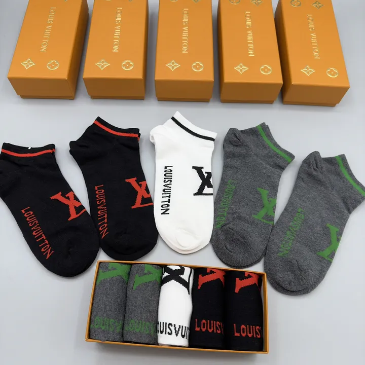 スーパーコピー ルイヴィトン 靴下