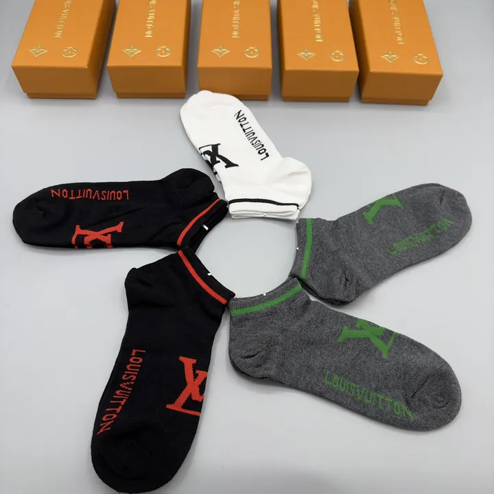 スーパーコピー ルイヴィトン 靴下