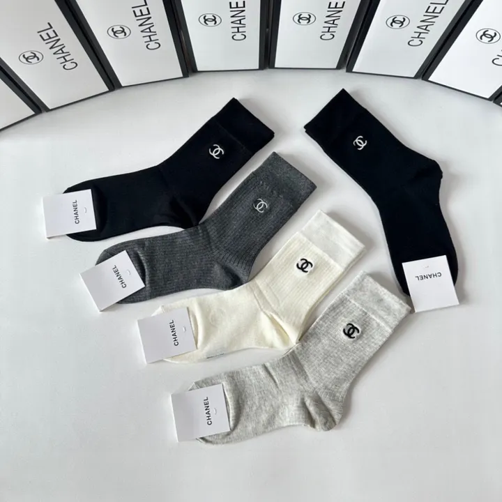 スーパーコピー シャネル 靴下