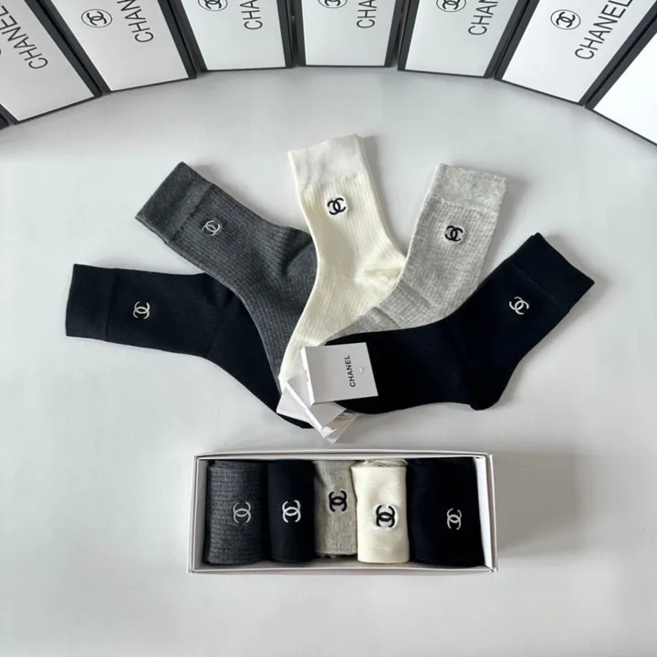 スーパーコピー シャネル 靴下