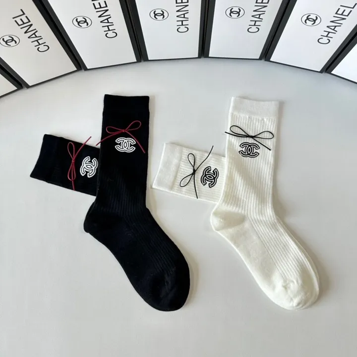 スーパーコピー シャネル 靴下