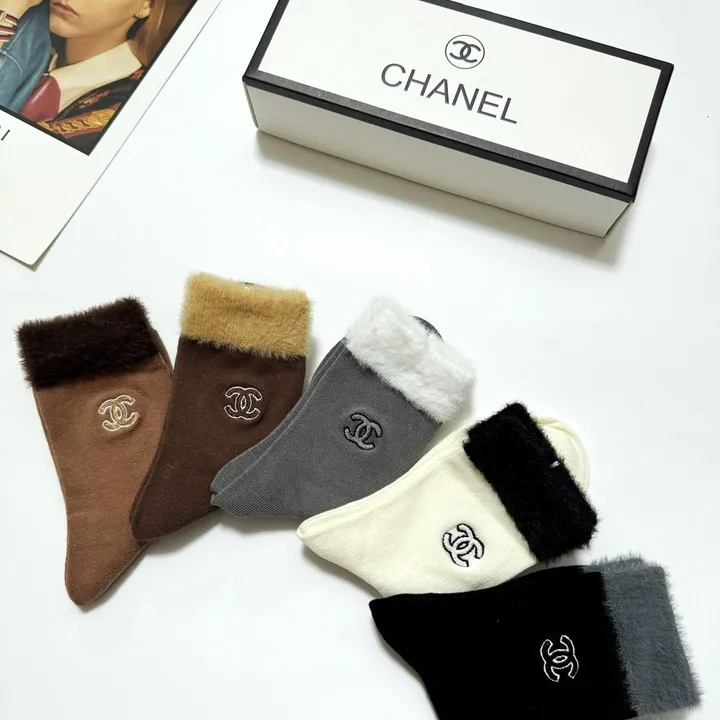 スーパーコピー シャネル 靴下