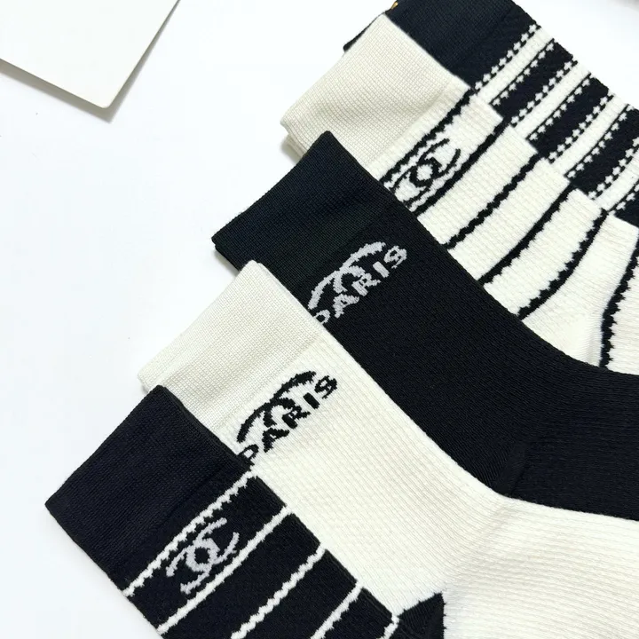 スーパーコピー シャネル 靴下