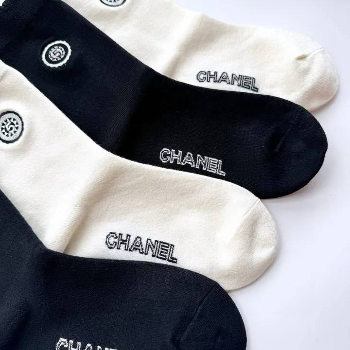 スーパーコピー シャネル 靴下