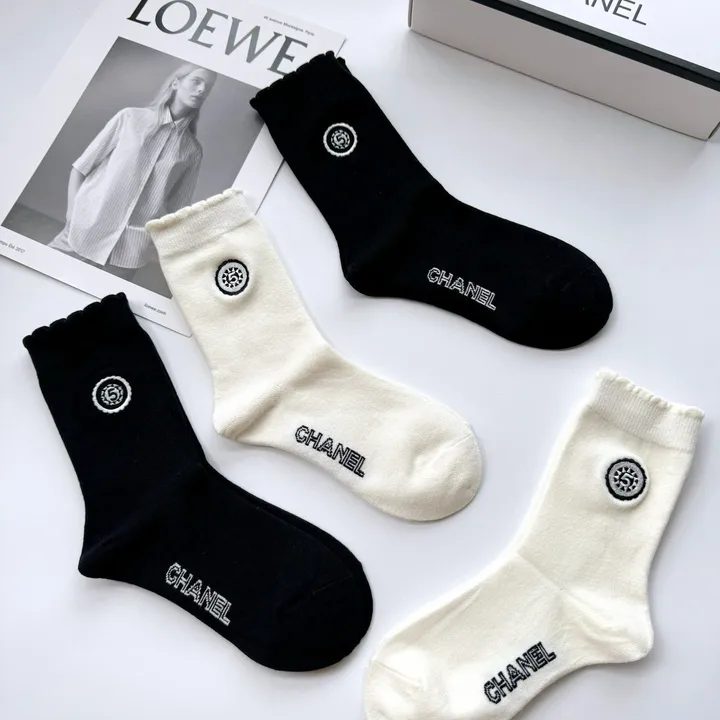 スーパーコピー シャネル 靴下