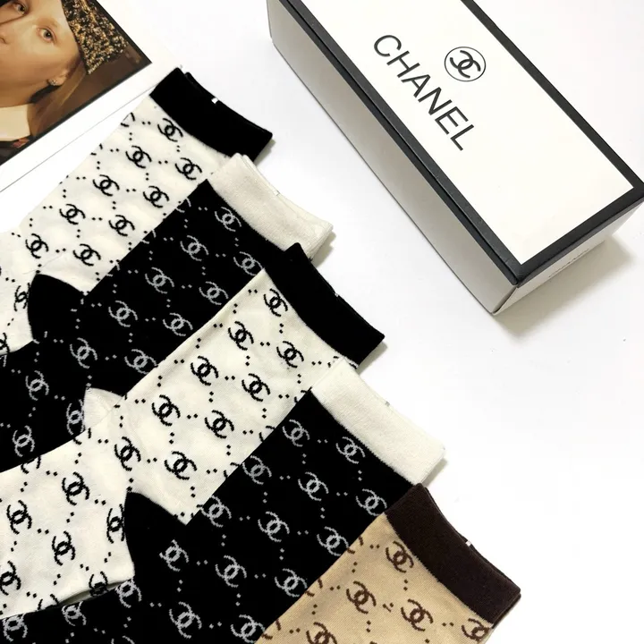 スーパーコピー シャネル 靴下
