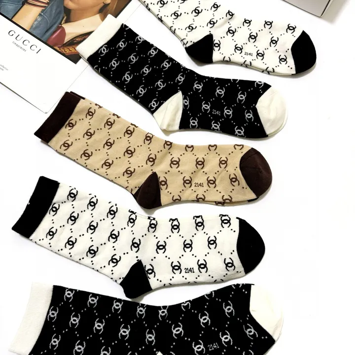 スーパーコピー シャネル 靴下