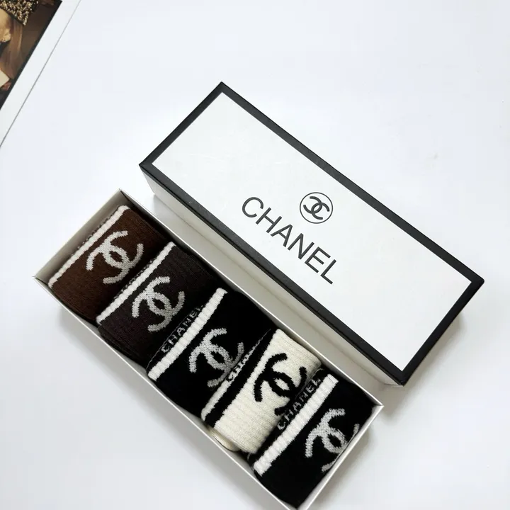 スーパーコピー シャネル 靴下