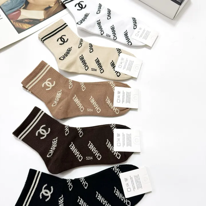 スーパーコピー シャネル 靴下