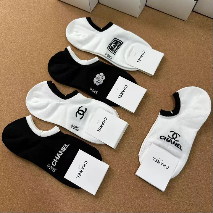 スーパーコピー シャネル 靴下