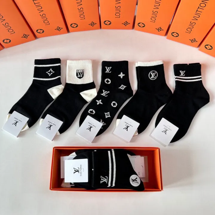 スーパーコピー ルイヴィトン 靴下