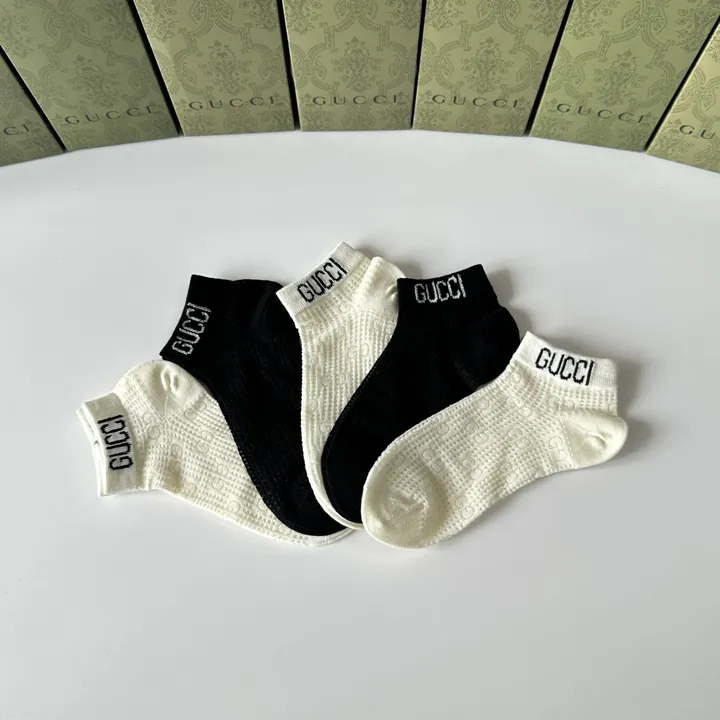 スーパーコピー グッチ 靴下