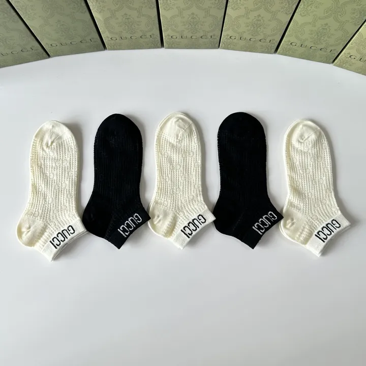 スーパーコピー グッチ 靴下