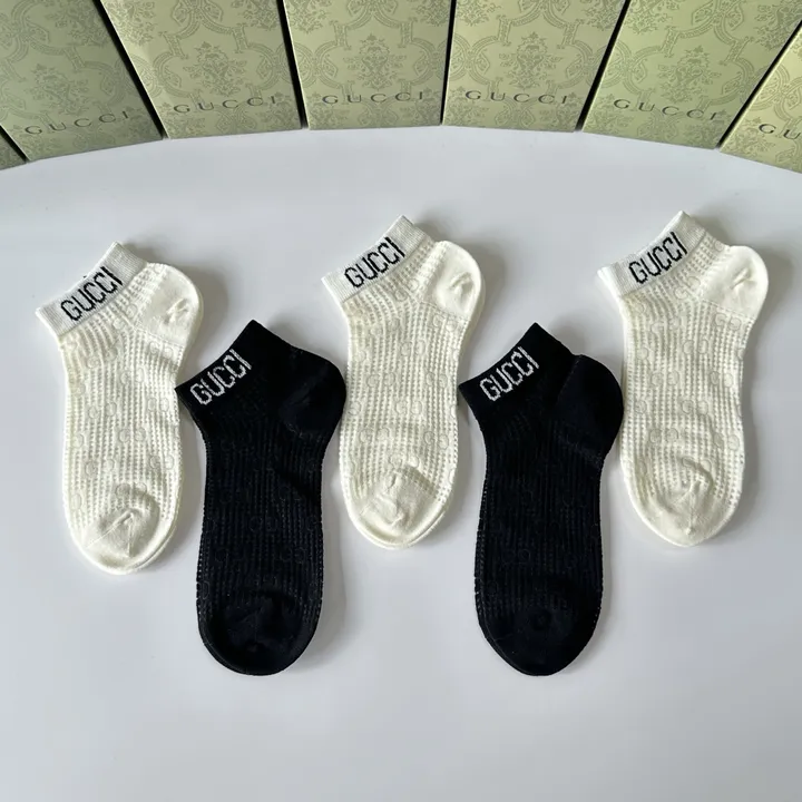 スーパーコピー グッチ 靴下