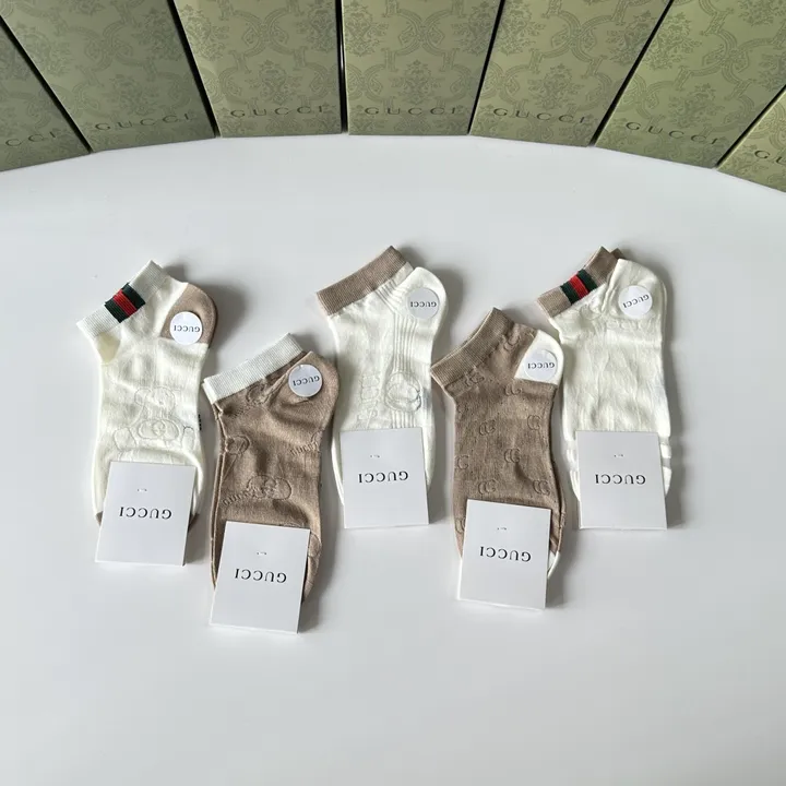 スーパーコピー グッチ 靴下