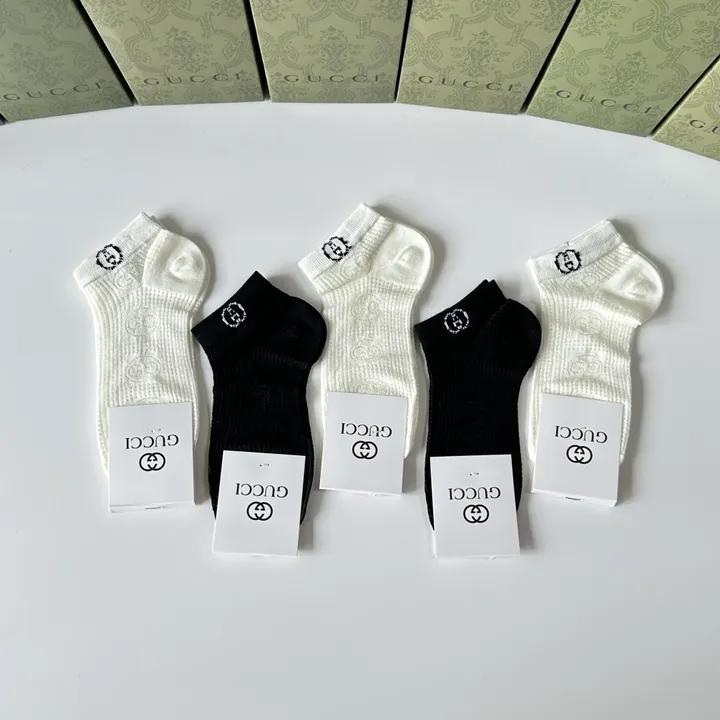 スーパーコピー グッチ 靴下