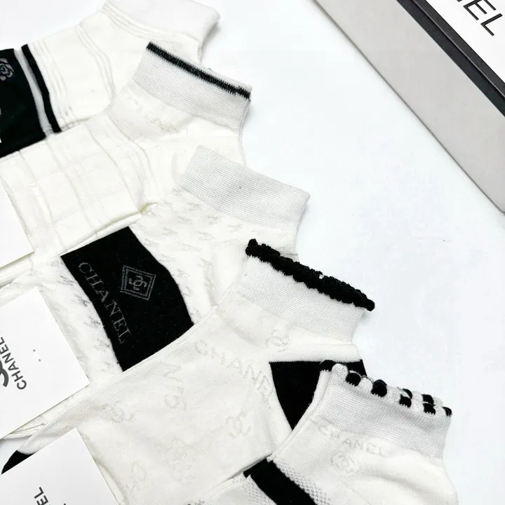 スーパーコピー シャネル 靴下