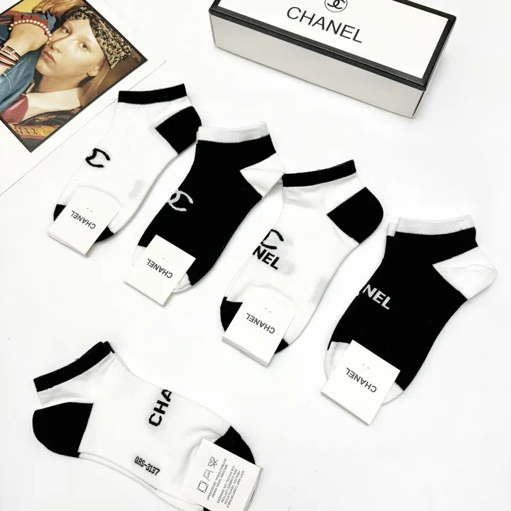 スーパーコピー シャネル 靴下