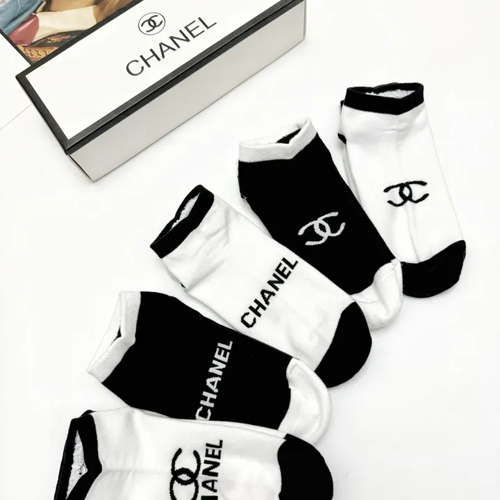 スーパーコピー シャネル 靴下