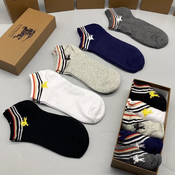 スーパーコピー バーバリー ス 靴下