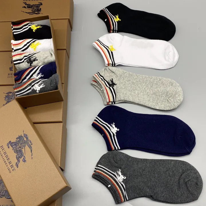 スーパーコピー バーバリー ス 靴下