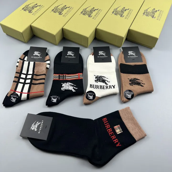スーパーコピー バーバリー ス 靴下