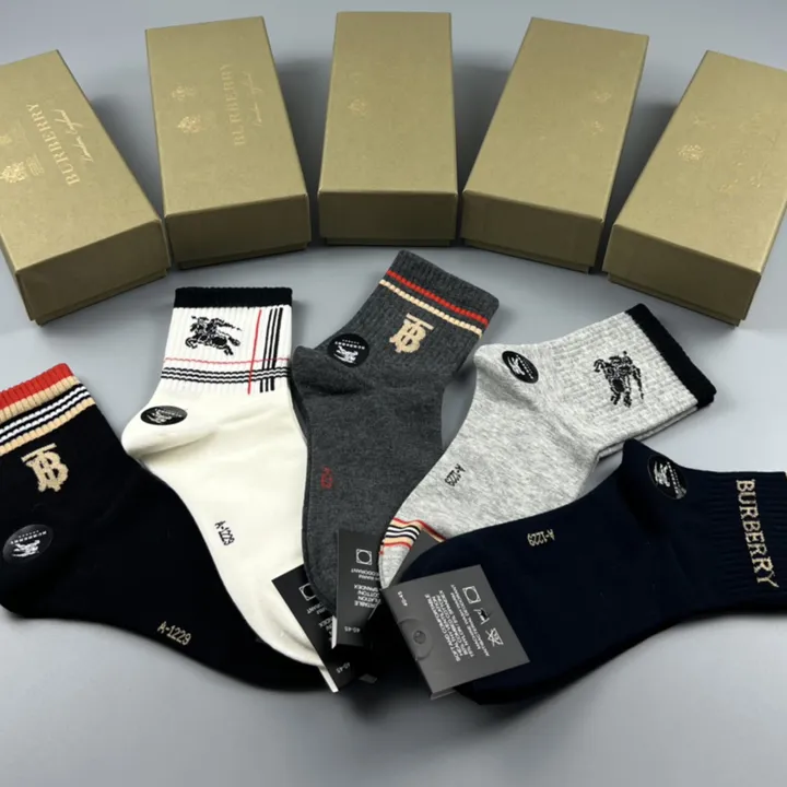 スーパーコピー バーバリー ス 靴下