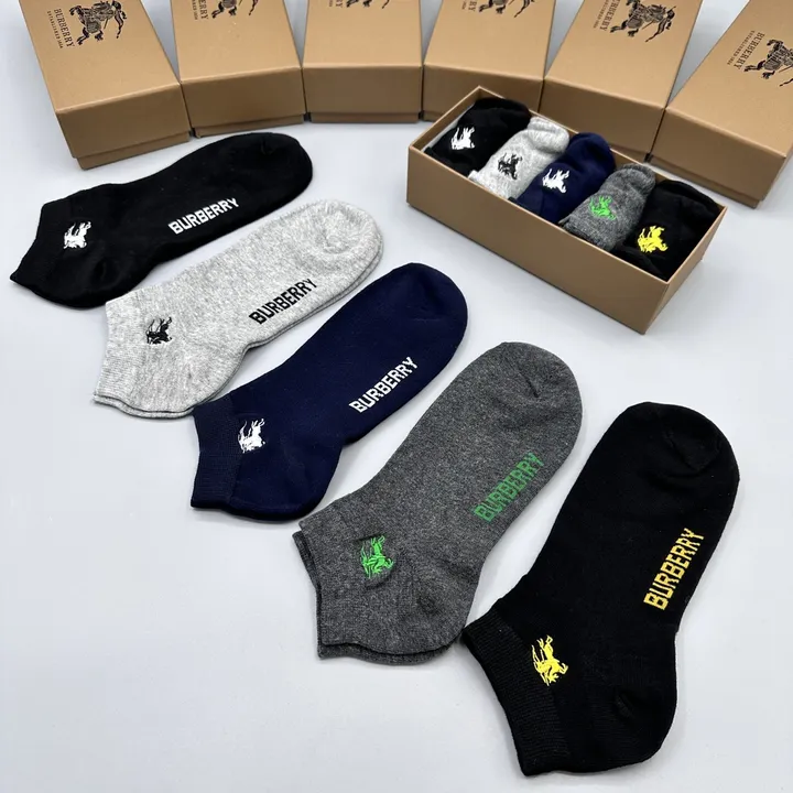 スーパーコピー バーバリー ス 靴下
