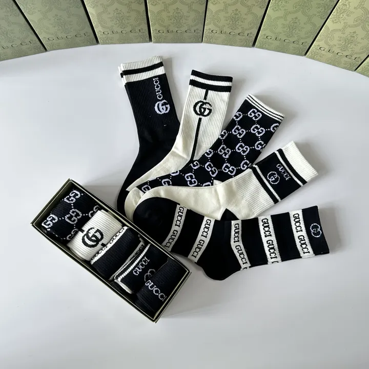 スーパーコピー グッチ 靴下