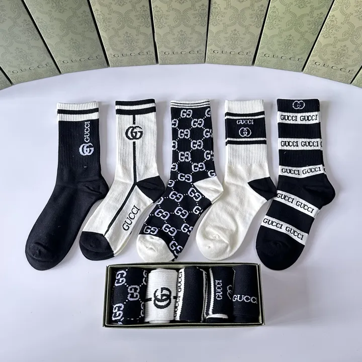 スーパーコピー グッチ 靴下