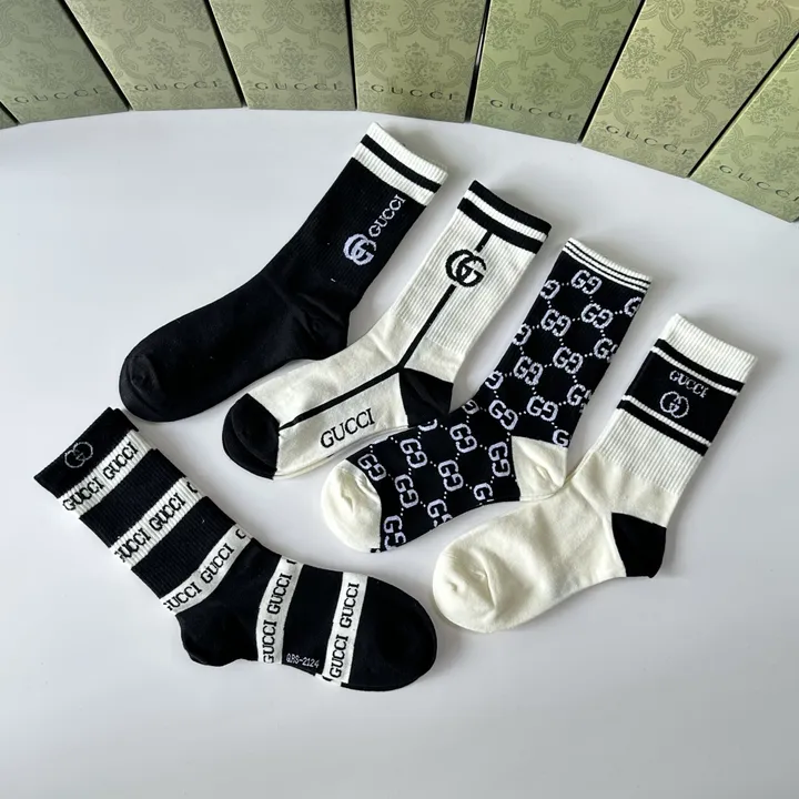 スーパーコピー グッチ 靴下