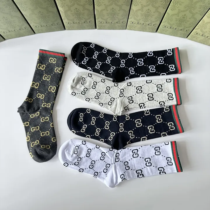 スーパーコピー グッチ 靴下