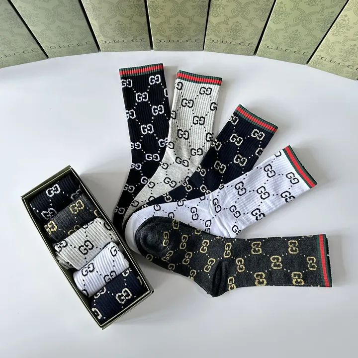 スーパーコピー グッチ 靴下