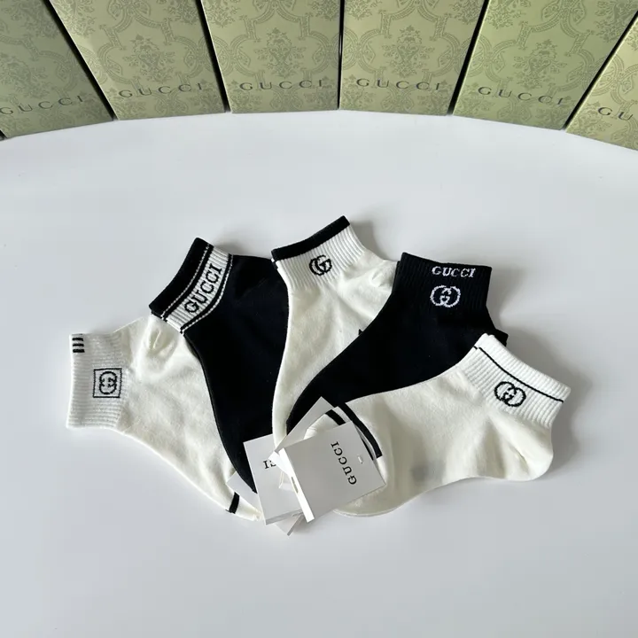 スーパーコピー グッチ 靴下