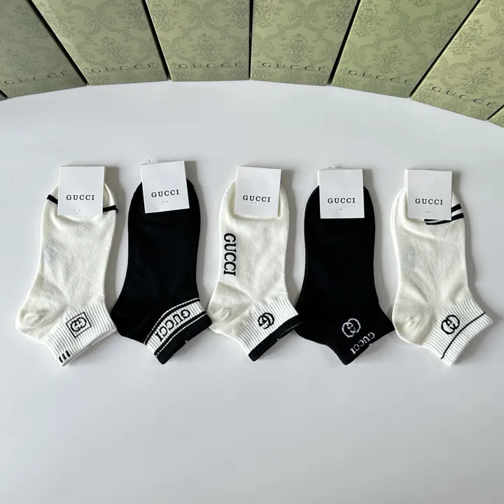 スーパーコピー グッチ 靴下
