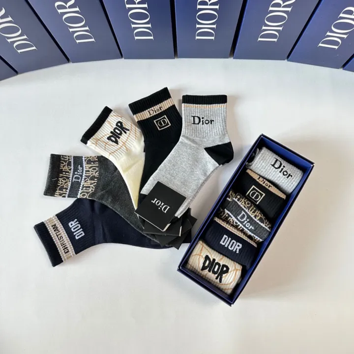 スーパーコピー ディオール 靴下