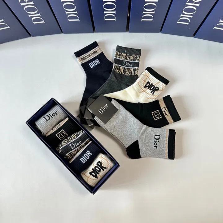 スーパーコピー ディオール 靴下