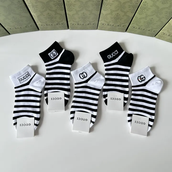 スーパーコピー グッチ 靴下
