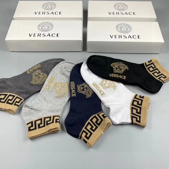 スーパーコピー ヴェルサーチ 靴下