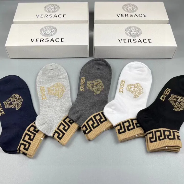 スーパーコピー ヴェルサーチ 靴下