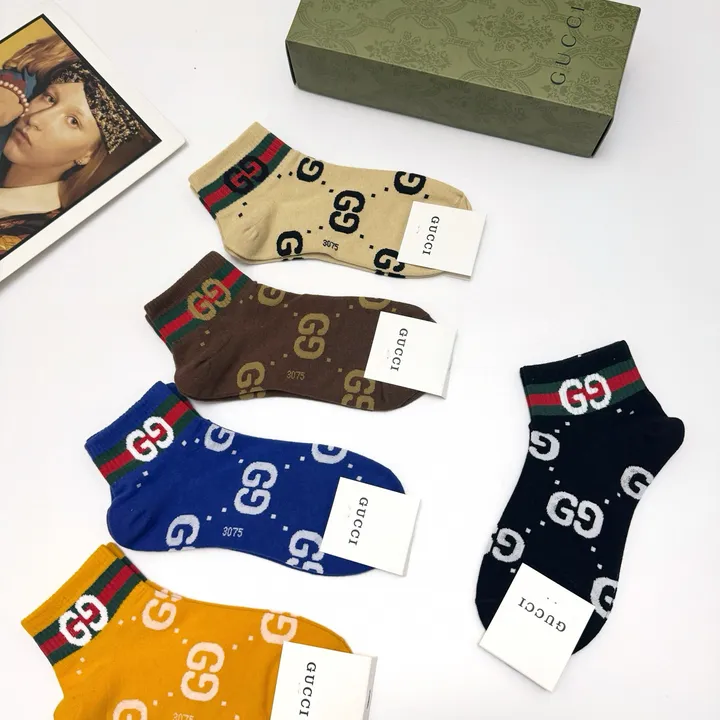 スーパーコピー グッチ 靴下