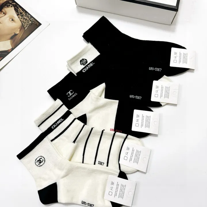 スーパーコピー グッチ 靴下