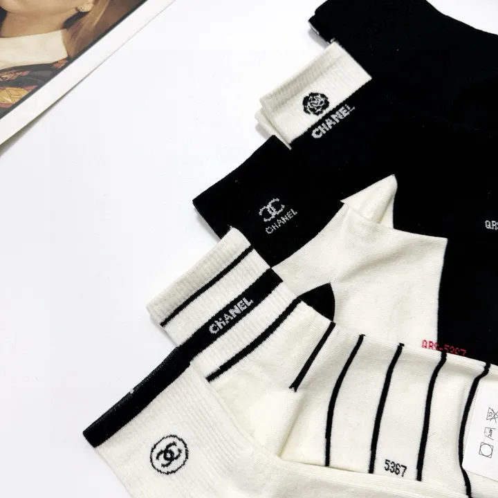 スーパーコピー グッチ 靴下