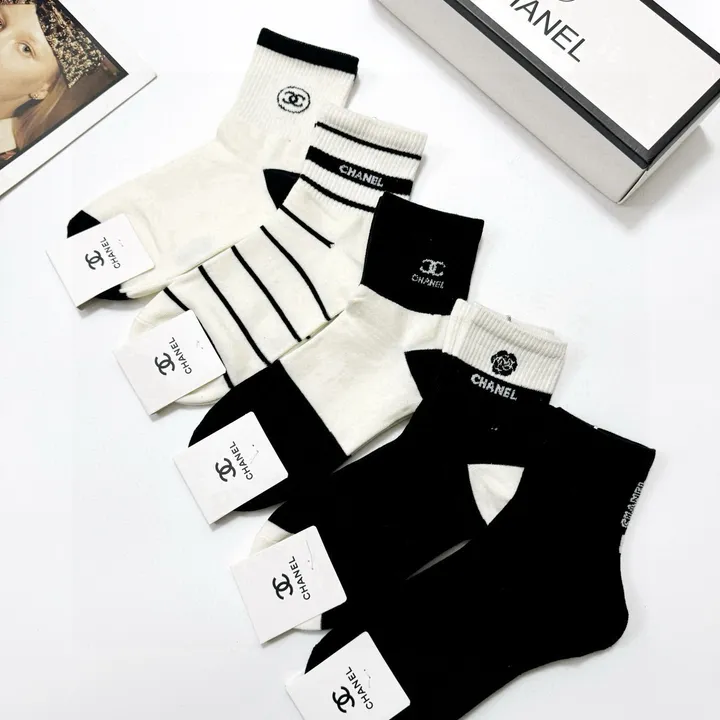 スーパーコピー グッチ 靴下