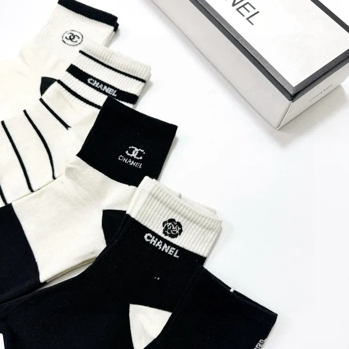 スーパーコピー グッチ 靴下