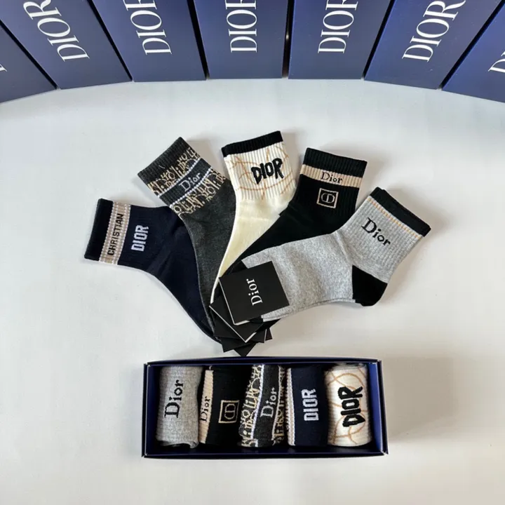 スーパーコピー ディオール 靴下