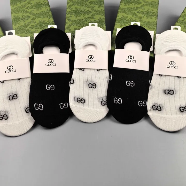 スーパーコピー グッチ 靴下