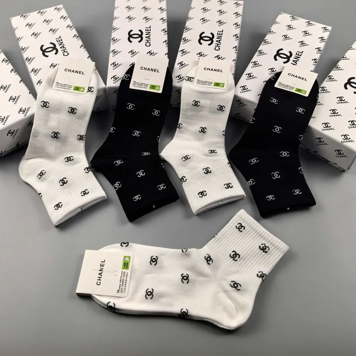 スーパーコピー シャネル 靴下