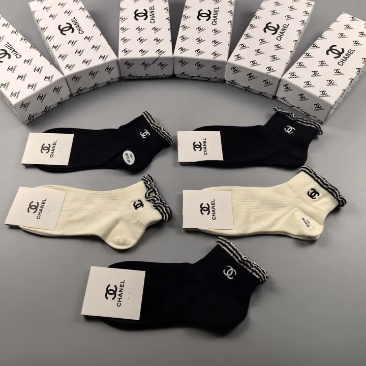 スーパーコピー シャネル 靴下
